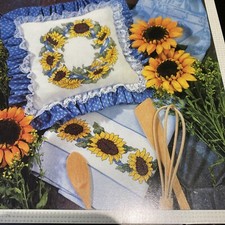 THE FLOWER COLLECTION Counted Cross Stitch Pattern Booklet NEW