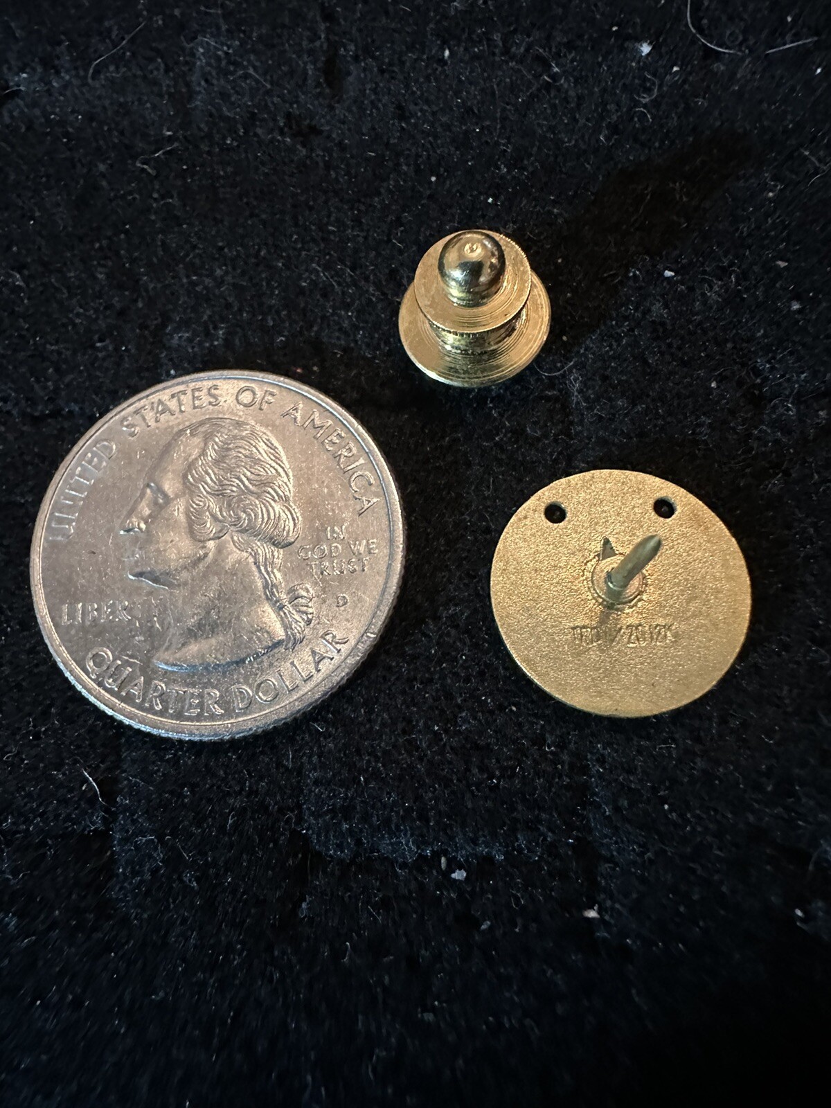 Walmart 1/20th 12k GF 10 Years of Service Lapel Pin Associate Wal-Mart