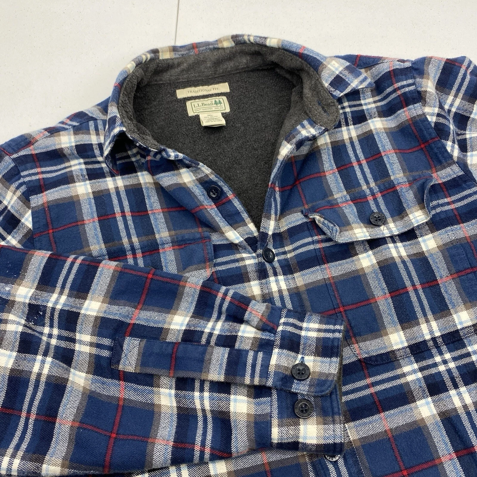 LL Bean Fleece Lined Flannel Shirt Men’s Medium Lined Pockets Shacket workwear