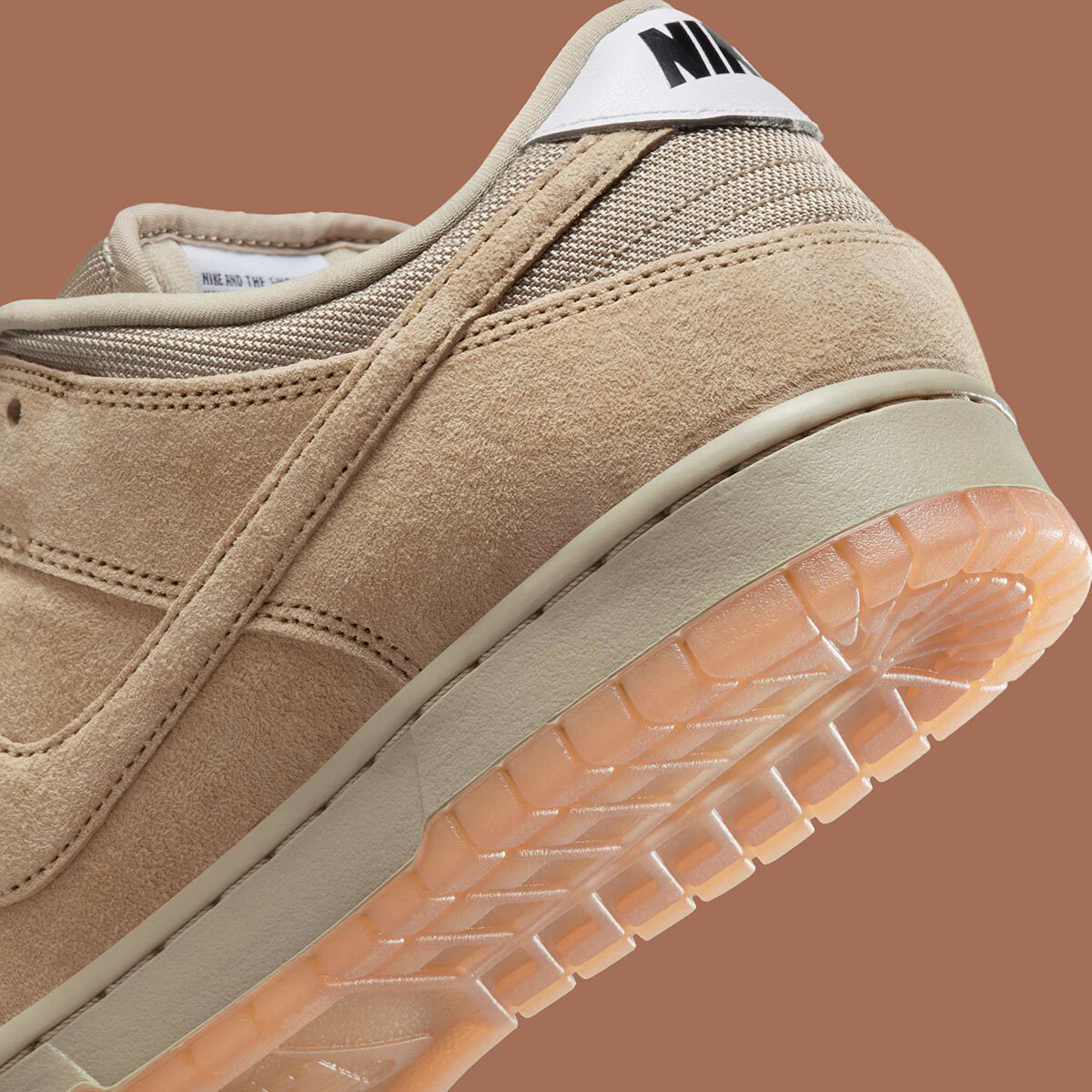 靴 Nike SB Dunk Low Pro B\"Para chute Beige\" Nike SB Dunk Low Pro B Parachute Beige｜ANCHOR SKATE SHOP
