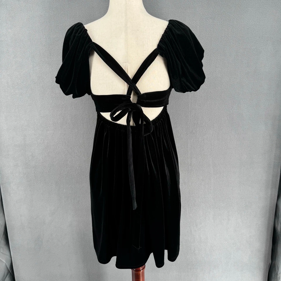 Mini vestido de festa Bepop Y2K veludo babydoll feminino M preto caprichoso bruxa - Imagem 3 de 4