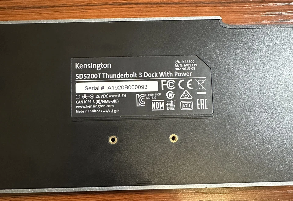Estación de acoplamiento universal doble 4K Kensington SD5200T Thunderbolt 3 Foto 2 de 2