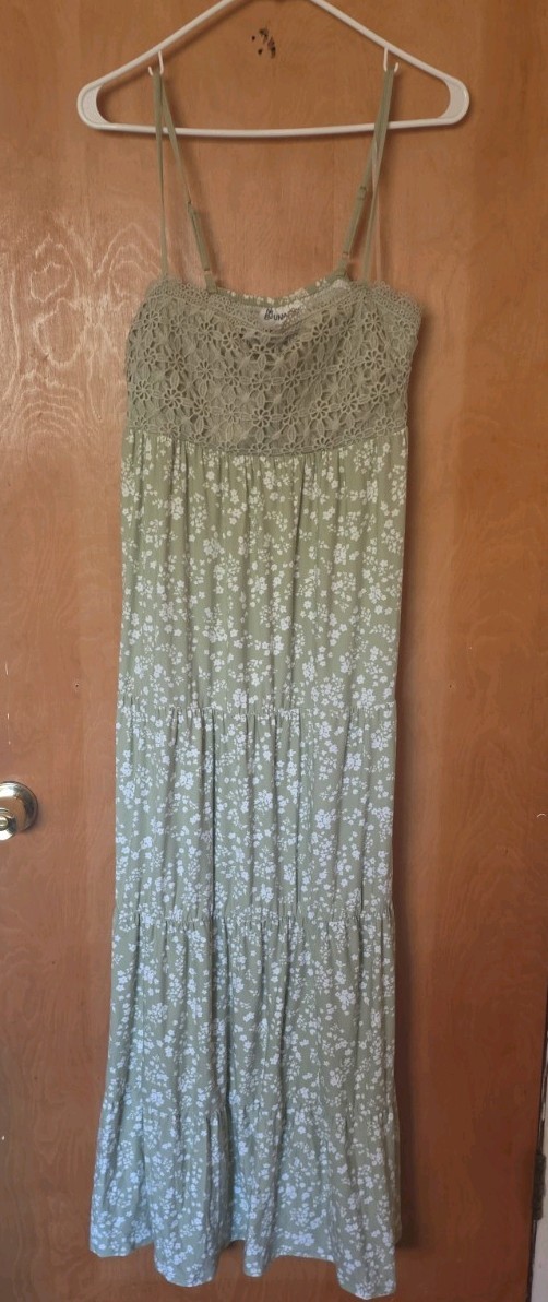 No Boundaries Green/White Floral Crochet Square Neck Maxi Sundress Long L