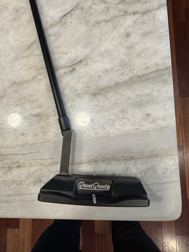 Good Good Golf First Ever Original Black Out Blade Putter RH 35” RARE Head cover - Picture 2 of 11