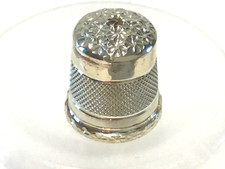 SILVER HALLMARKED SWANN  ? THIMBLE ( THIMBLE COLLECTORS GUILD )