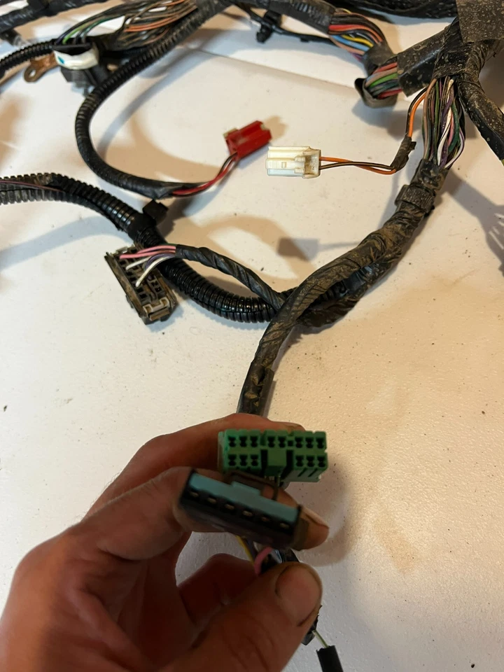 Arnés de cableado de tablero OEM 2000-2002 Dodge Ram 1500-3500 56045364AF Foto 3 de 4