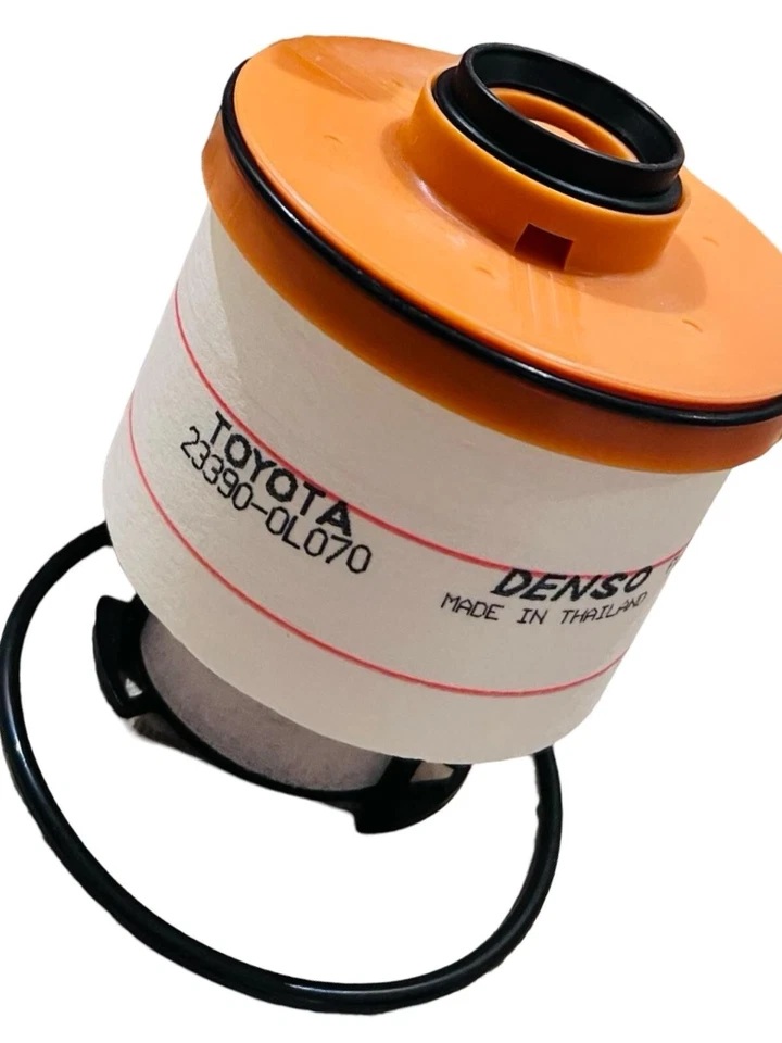 Genuine Toyota Hilux Fuel Filter 23390-0L070 - Image 2 of 4