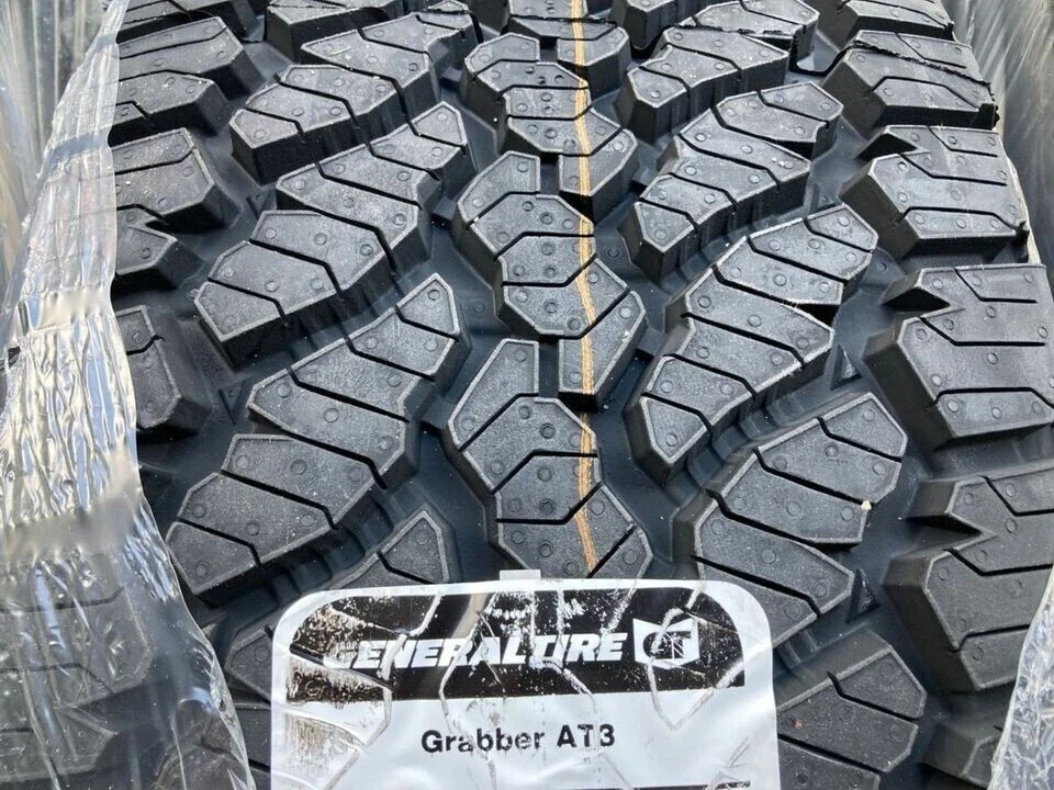 4x Ganzjahresreifen General Grabber AT3 255/60R18 112H FR BSW XL VW Amarok - Bild 2 von 2