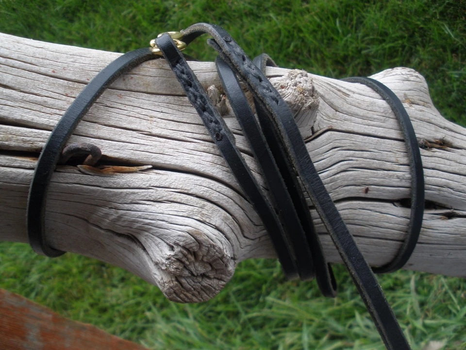 LEATHER DOG LEASH, 1/4" X 7'-8", HAND STITCHED,  SMALL BRASS SNAP,  MADE IN USA - Image 2 of 4