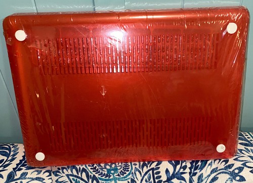 15 Inch Red-Orange Laptop Case for an Apple Macbook - Picture 2 of 4