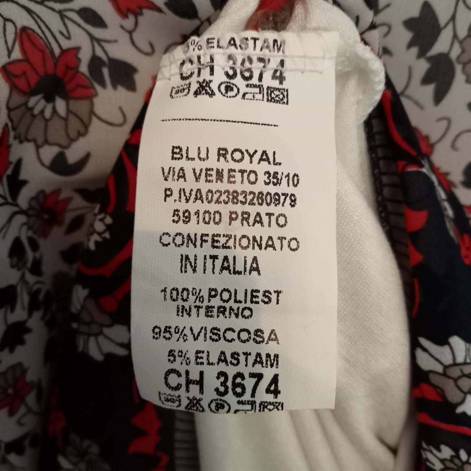 Foto 5 di 6