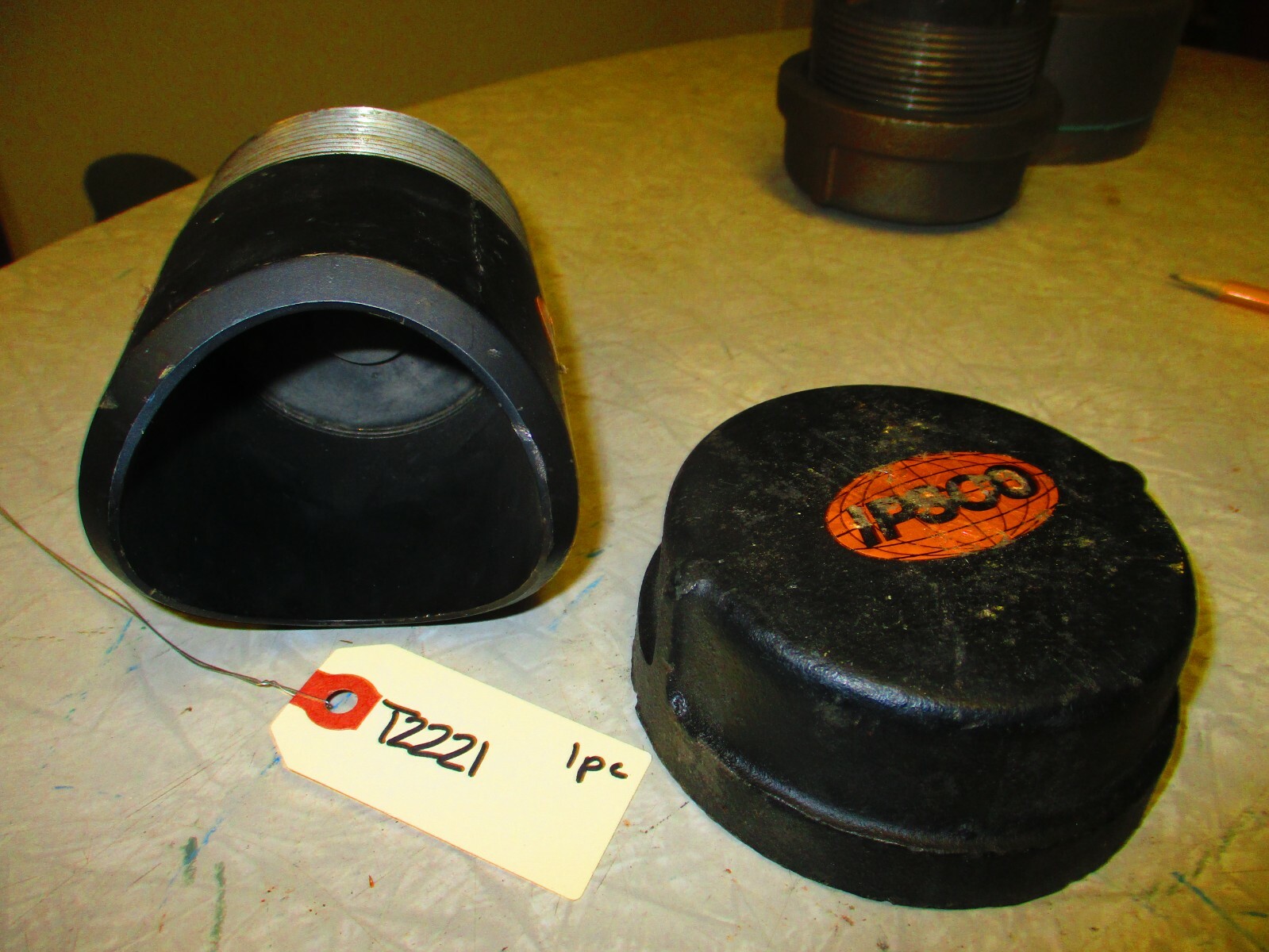 Picture 4 of 9