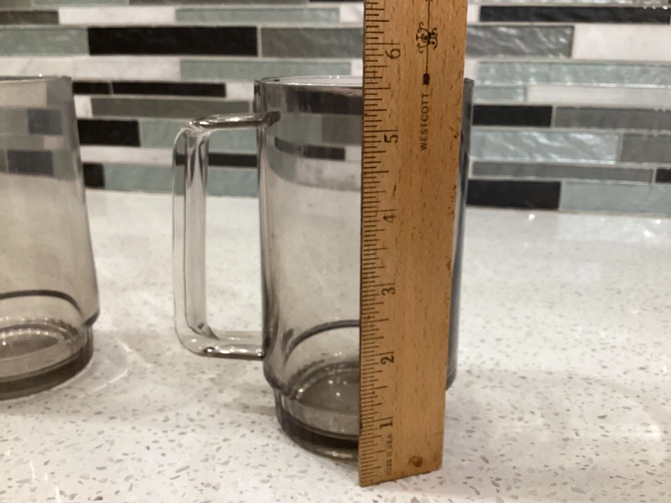 Tupperware tazas acrílicas gris humo, juego de 2 Foto 4 de 4