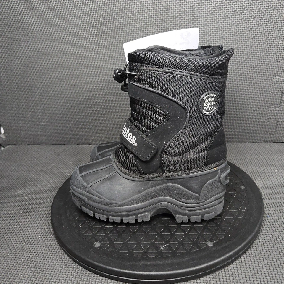 Botas Totes Connor para niños pequeños talla 11M negras botas de sobrevivientes de invierno Foto 3 de 4