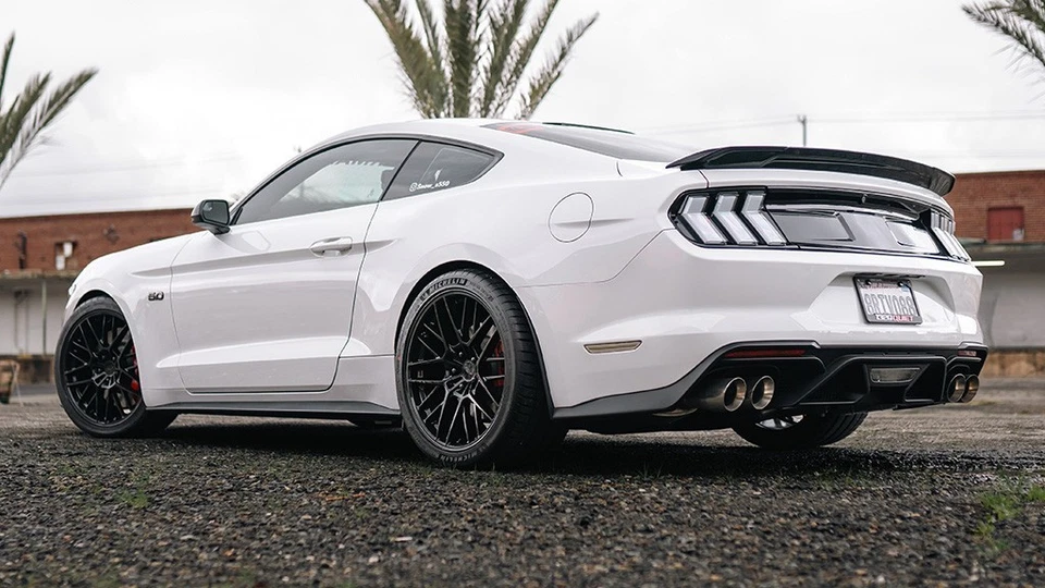 F21x9.5/R21x10.5" Staggered TSW Wheels TW001 Daytona Gloss Black Flow (S03) - Image 4 of 4