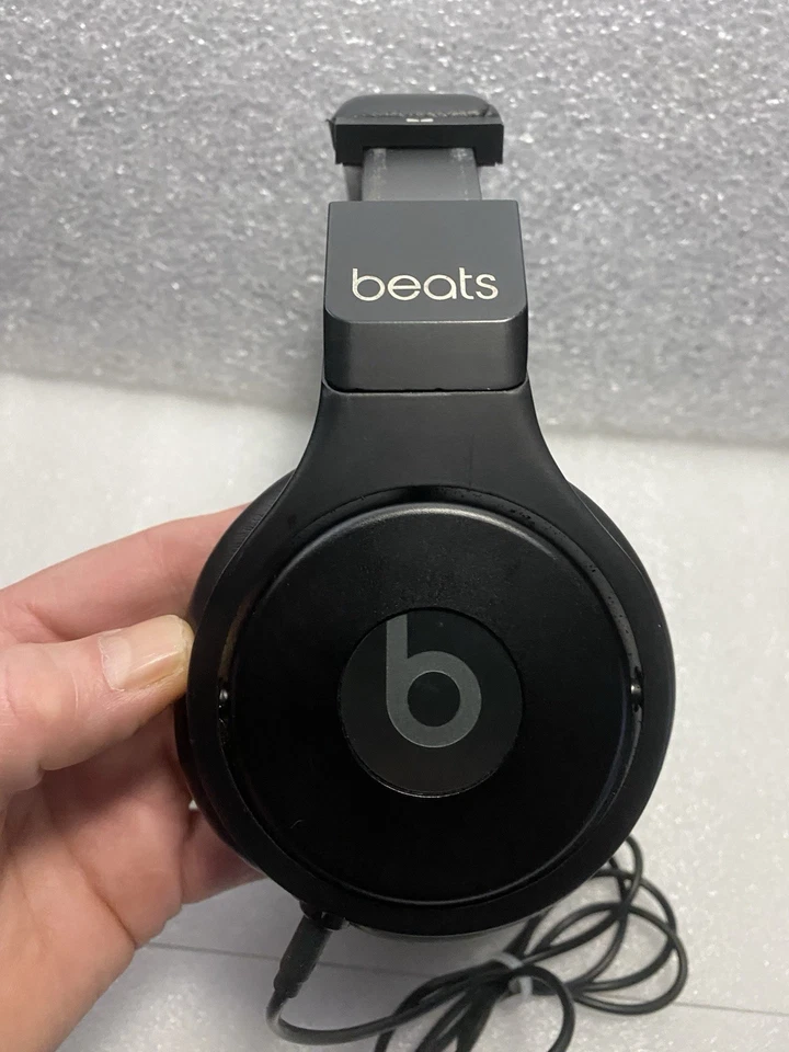 Beats Headphones by Dr. Dre Detox Edition from Monster- LIMITED EDITION - Image 3 of 4