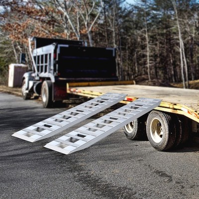 2pcs Aluminum Trailer Ramps Truck Car Auto Trailer Ramps Loading Ramps Silver