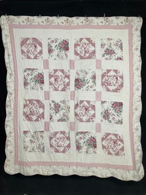 Vintage Handarbeit schöner amerikanischer Patchwork bunter Quilt 92,9 x 82,2 Zoll