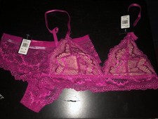 NWT Frederick  s Of Hollywood SZ Small Caroline Bra  Panty Set