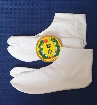 Weißer Tabi Ninja Stiefel Kampfkunst Schuh - geteilte Zehenpartie - Neu aus altem Lagerbestand 22 23,5 24,5