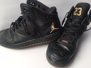 jordan 1 flight 4 black and gold
