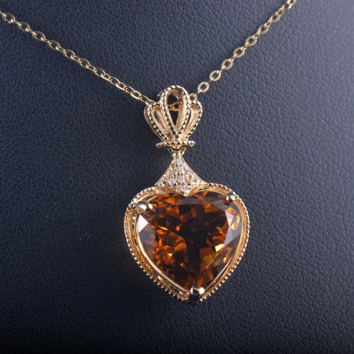 6.5ct Yellow Creastly Solid14k Yellow Gold Natural Citrine Diamond Pendant - Picture 5 of 10