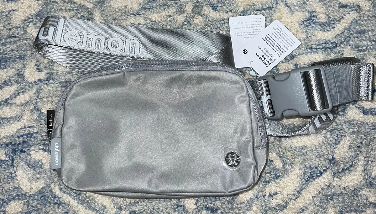 NWT Lululemon Silver Drop White Wordmark Logo Everywhere Belt Bag Fanny Pack  EBB