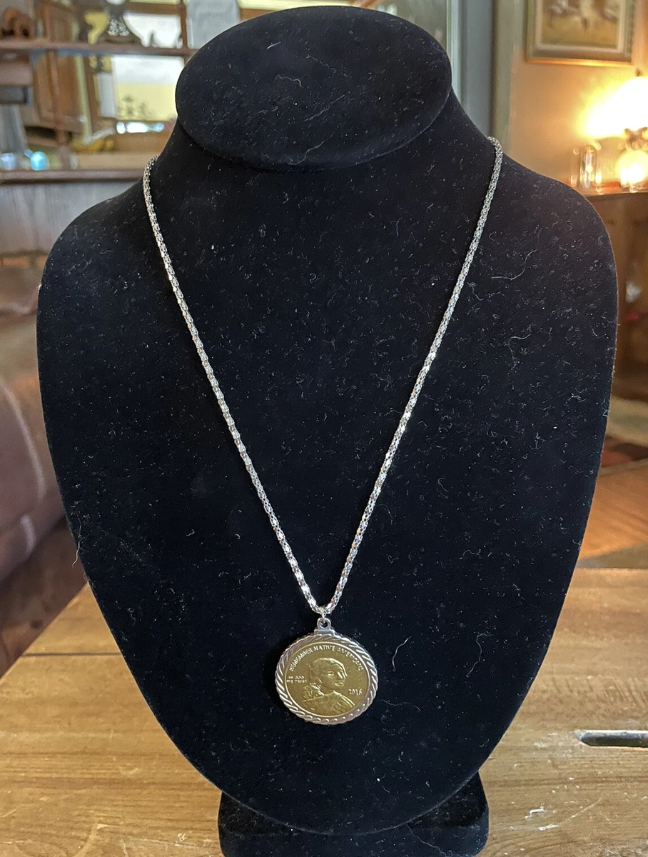 Remembrance pendant necklace outlet