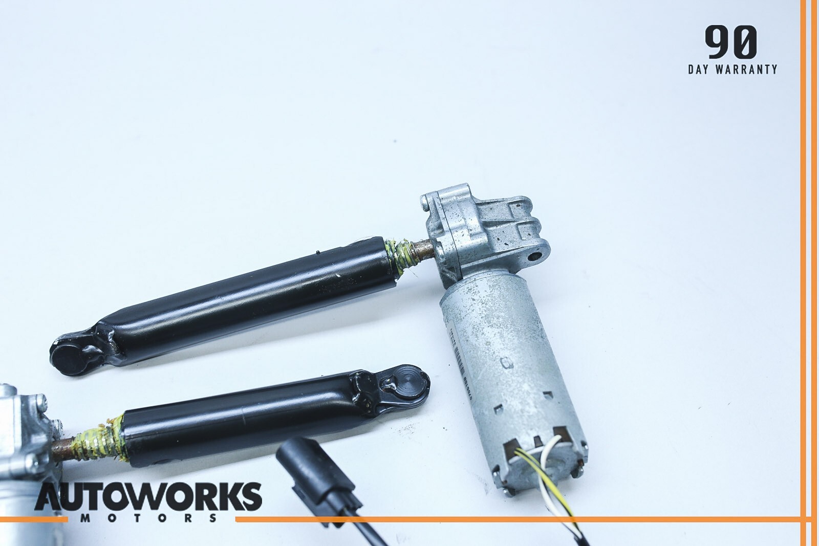 04-08 Maserati Quattroporte M139 Front Right Seat Adjustment Motor Set of 2 OEM