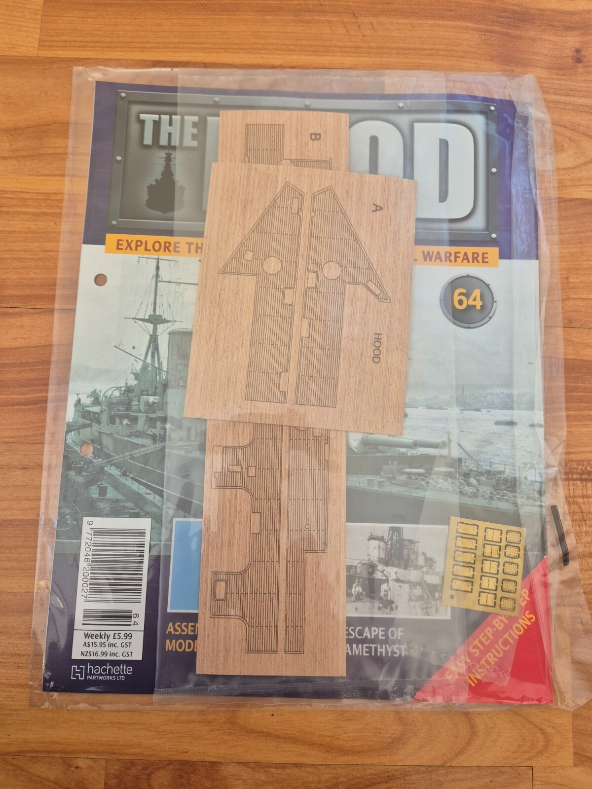 ISSUE 64 HACHETTE BUILD THE HMS HOOD MODEL SHIP 1/200 WW2 BATTLE CRUISER