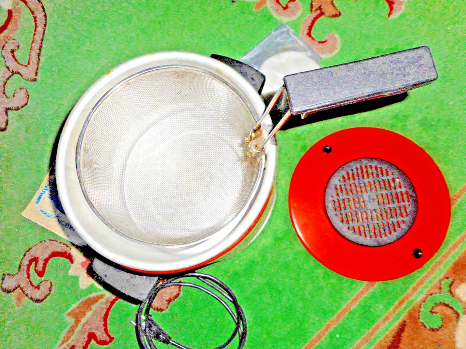 Винтажная электрическая фритюрница 2,5 л металл. - Изображение 2 из 4