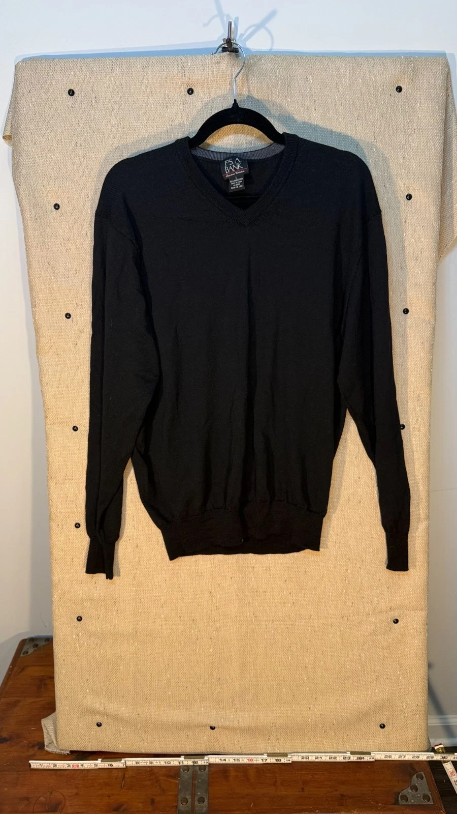 Jos A Bank Signature Collection Mens Black & Gray BOGO Wool V-Neck Sweater L