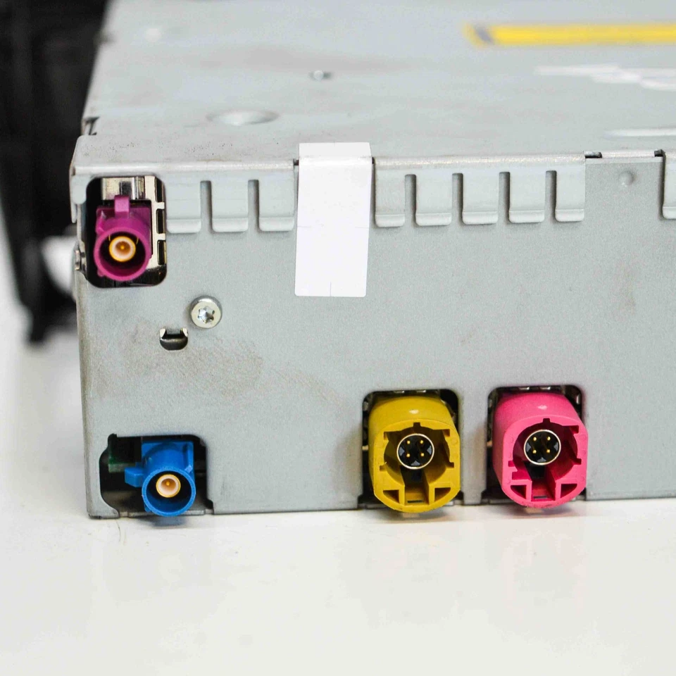 AUDI A5 8T3 Altre Centraline 8T2035654D 2.0 Benzina 155kw 2010 10019137 - Immagine 4 di 4