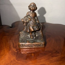 WB WEIDLICH BROS SPRING TIME Girl Basket Flowers Antique Decorative Art Statue
