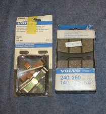Kit pastiglie freno Volvo 140 164 240 260 ATE brake pad kit installazione NOS