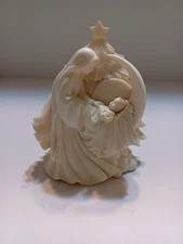 Silent Night Roman Inc Millenium Collection - Mary & Baby Jesus Figurine Musical