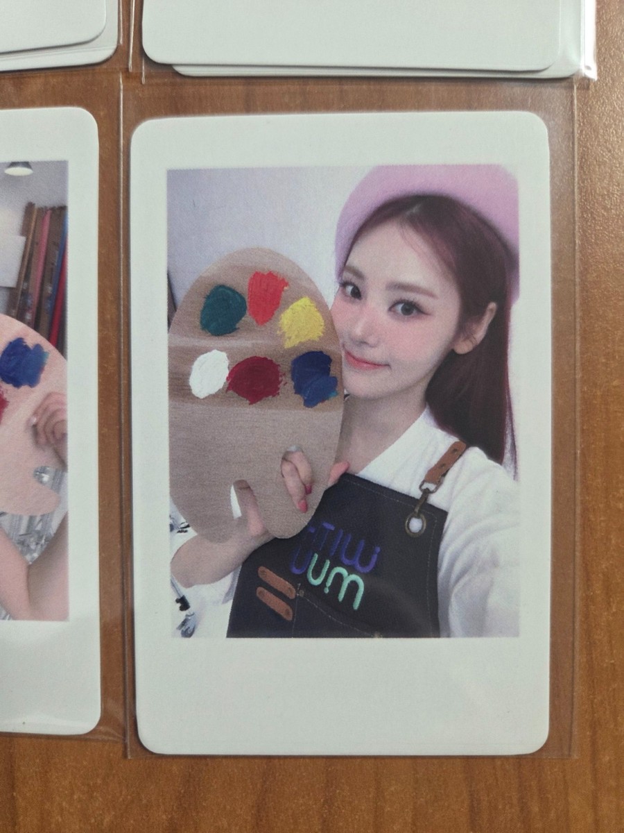Kimlip Heejin ARTMS Withmuu POB Photocard Album 