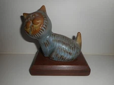 Blue Mountain Pottery BMP Noah's Ark Collection Cat / Lion on wood base Sticker