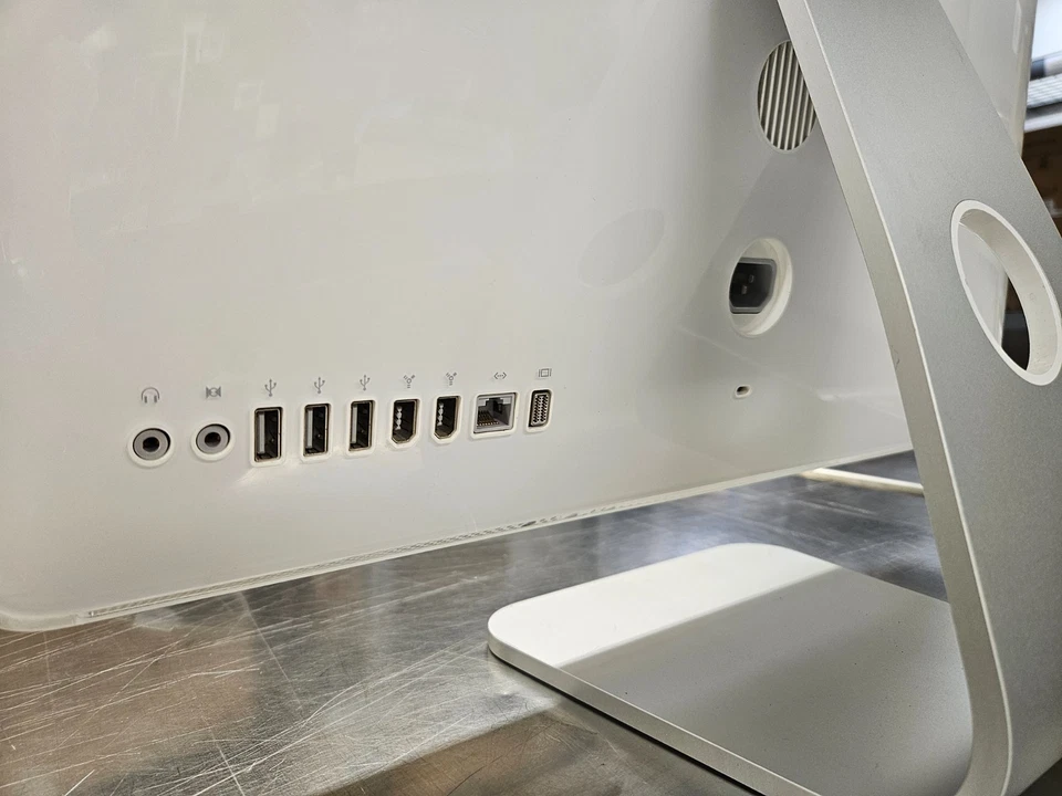 2006 Imac 20 inch Core 2 Duo 4GB RAM 250 HDD **Can Dual Boot XP** - Image 3 of 4