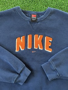 nike crewneck sweatshirt
