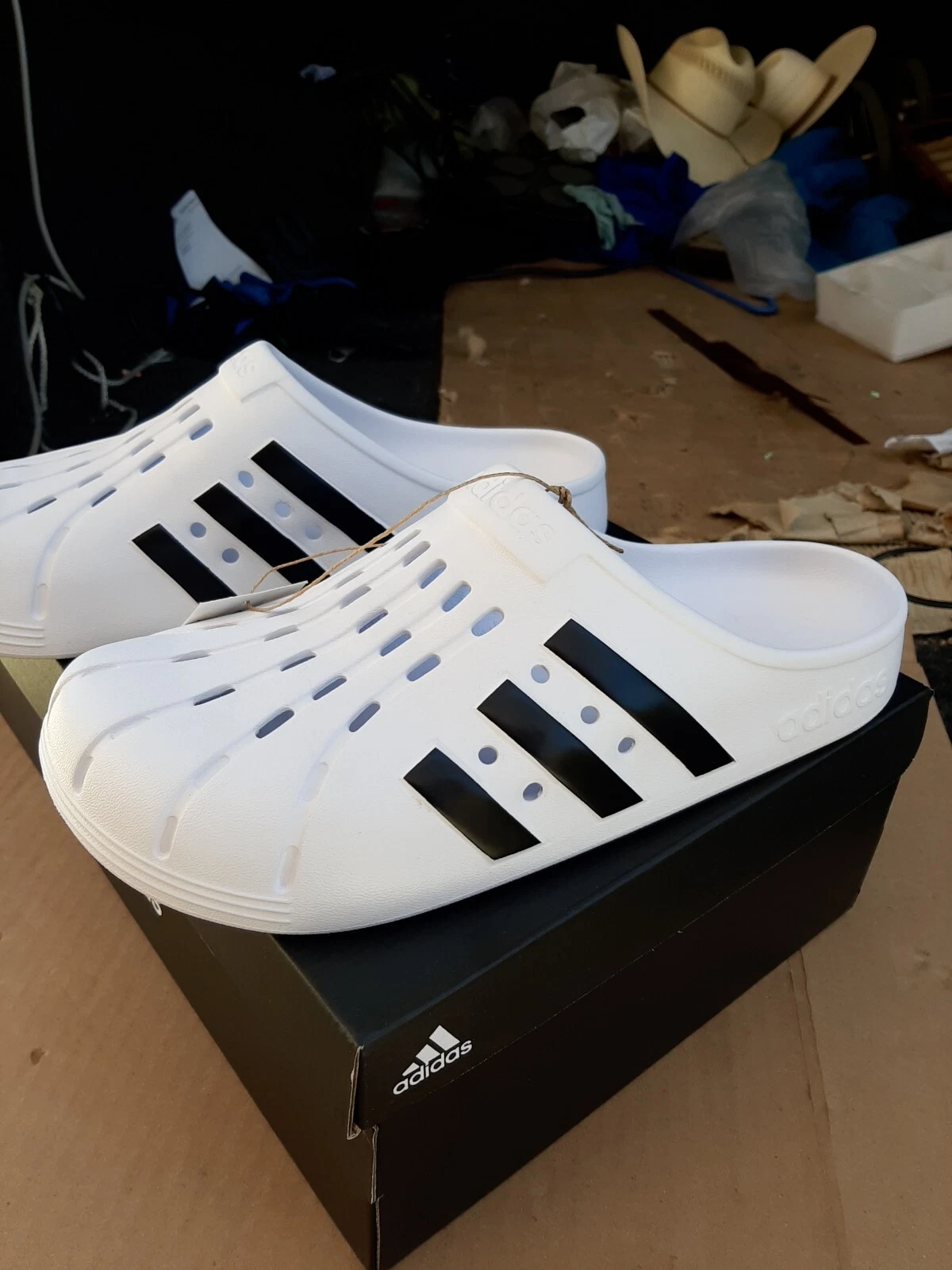 ADIDAS Sandalo infradito infradito Adilette Clog nuovo da uomo 12 clam conchiglia perizoma