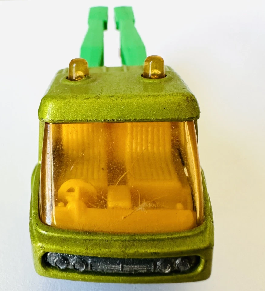 Vintage Matchbox 1976 Superfast #74 Toe Joe Wrecker Tow Truck 1:64 Diecast - Image 3 of 4