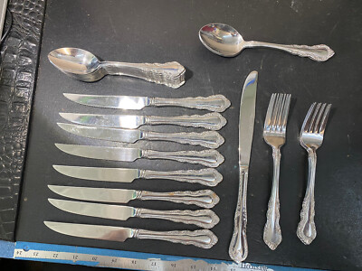 26 PC REED & BARTON 18/10 STAINLESS SELECT SILVERWARE SET KOREA