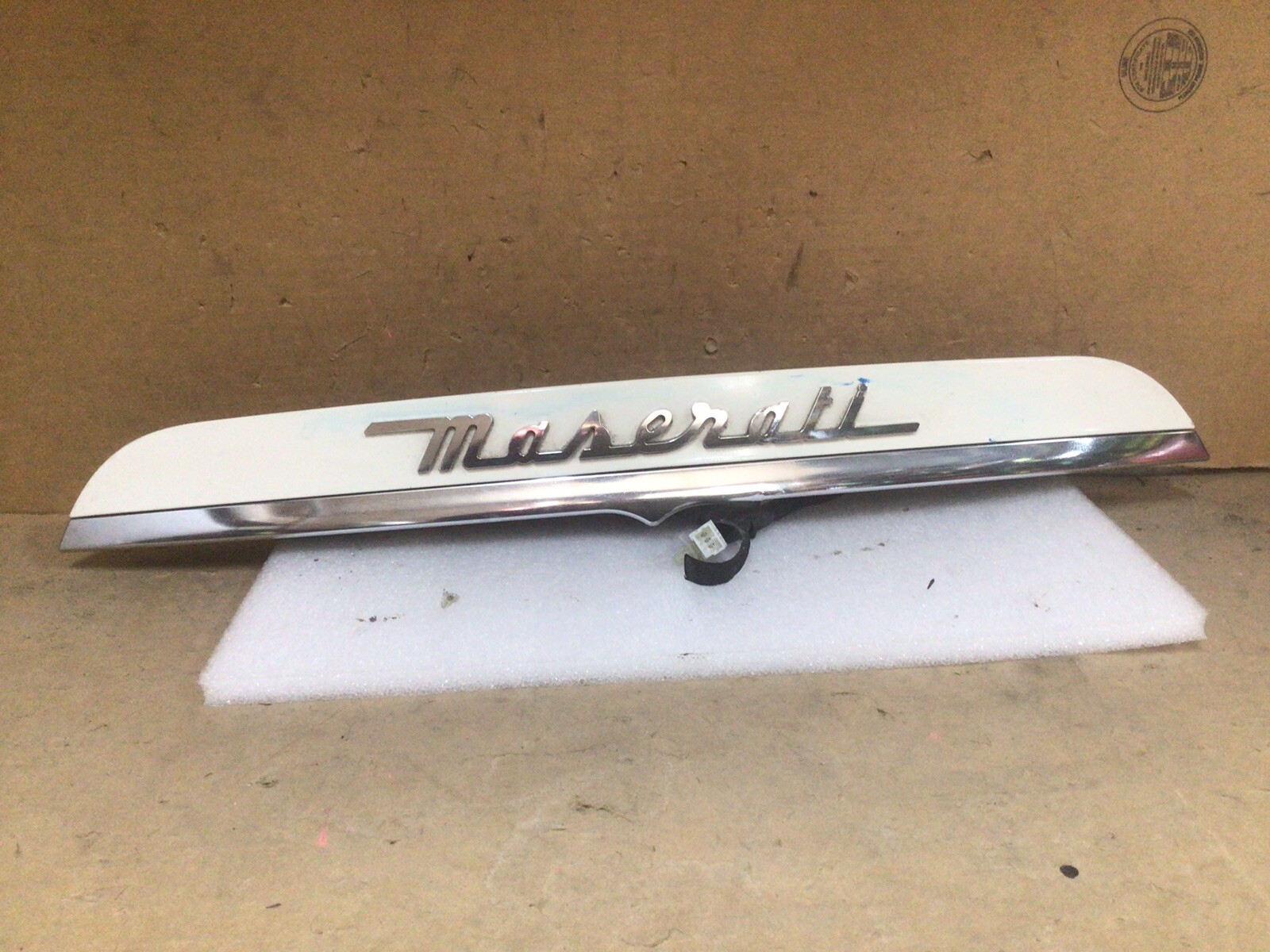 OEM 2014-2019 MASERATI GHIBLI REAR TRUNK LID MOLDING COVER TRIM PANEL WHITE #R19