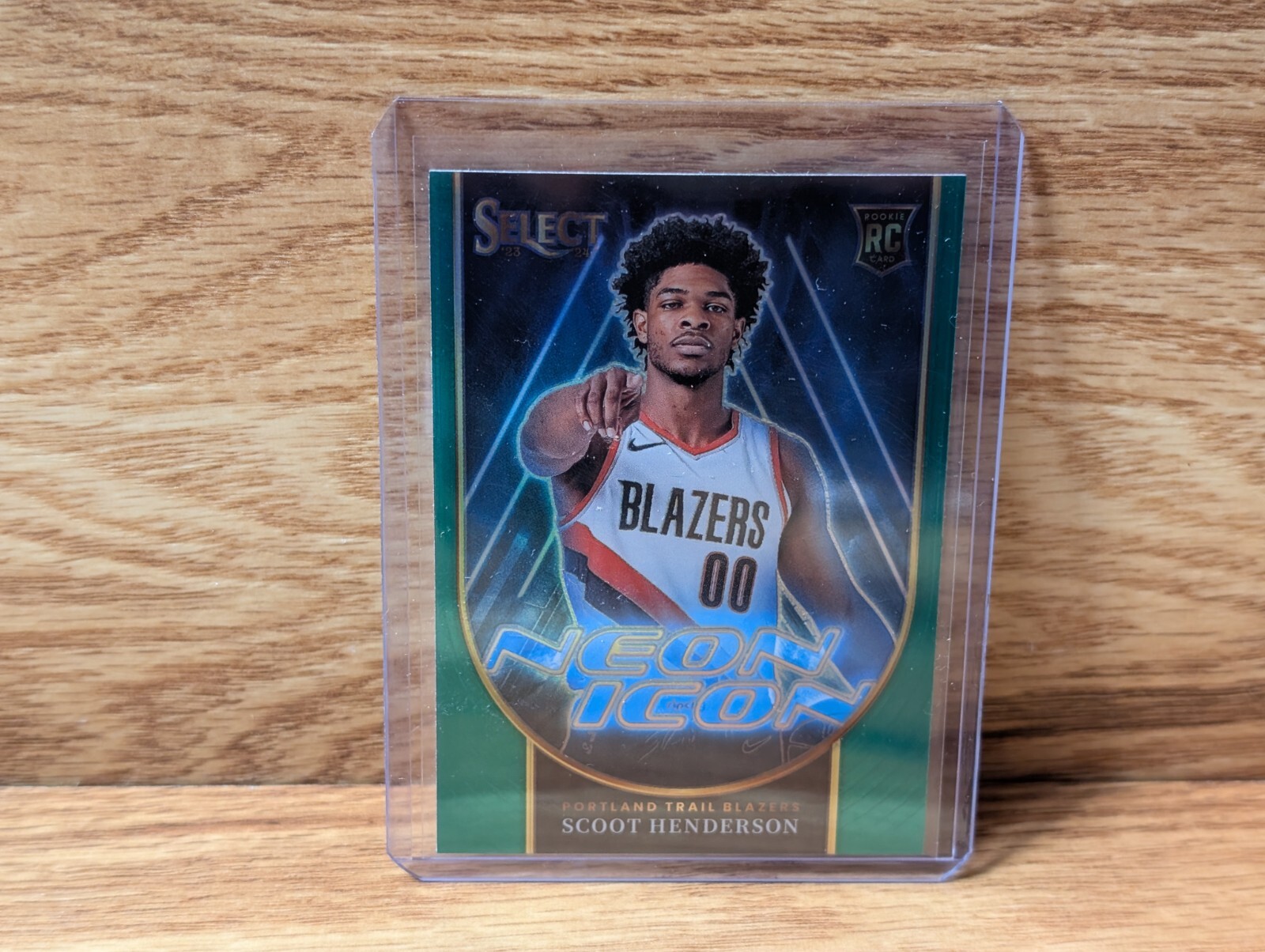 2023-24 Panini Select - Neon Icons Green Prizm #7 Scoot Henderson (RC)