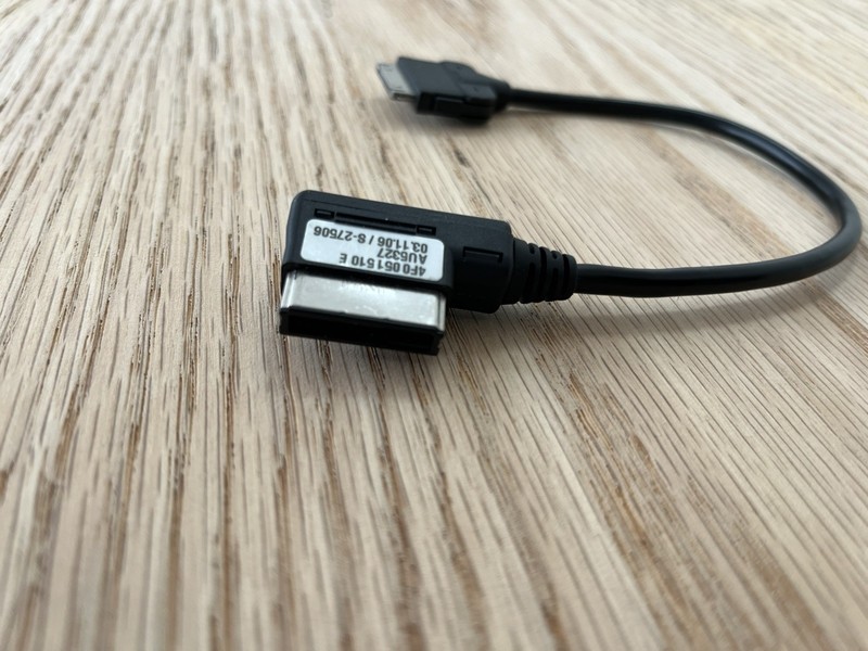 AMI iPod iPhone Cable Adapter for 2007 2008 2009 S5 Coupe Audi