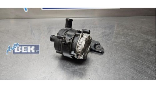 Zusatzwasserpumpe VW Golf VII 5G 04L965567 P24441221