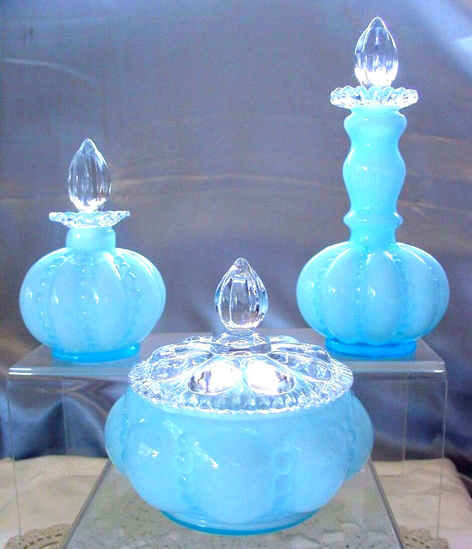 FENTON"40'sMINTSRC~711"BEADED"PERFUME&COLOGNE&POWDER~VANITY"BLUE OVRLY"VTG"GLASS