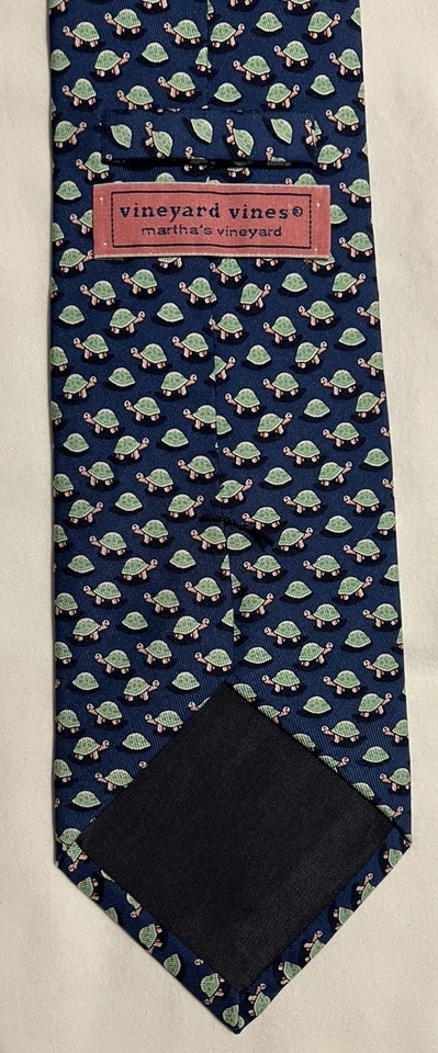 Corbata de seda Vineyard Vines Martha’s Vineyard Flower Blue Turtle Foto 4 de 4