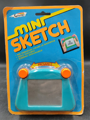 Fantastiko Ohio Art Classic Etch A Sketch Magic Screen Mini Pocket Game Blue